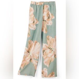SoftSurroundings / M / Wide Leg Flowy Pants / Floral / Spring / Resort / Relaxed